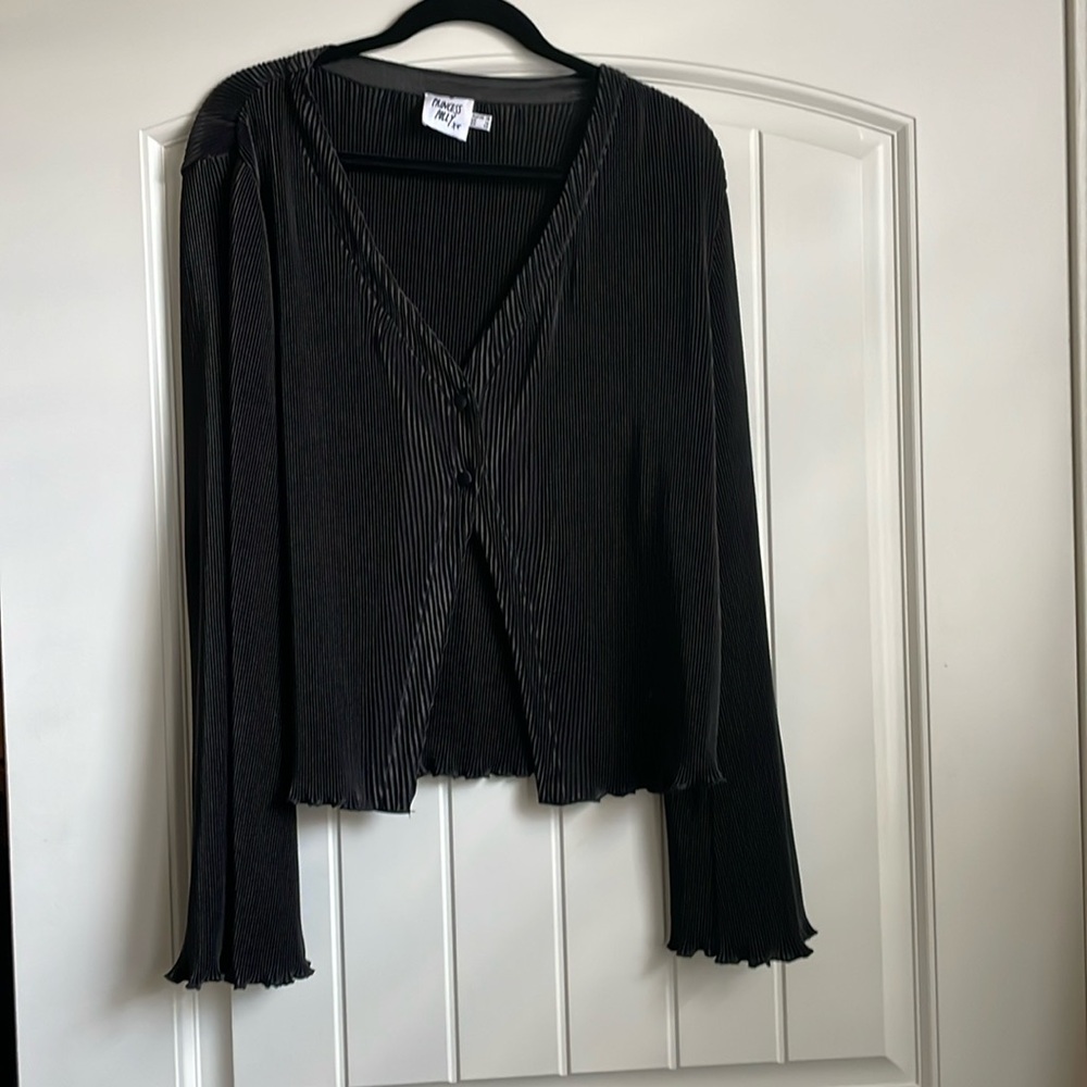 Princess Polly ribbed flowy blouse